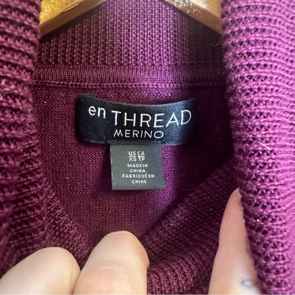 100% Merino Wool maroon turtleneck - Picture 3 of 10